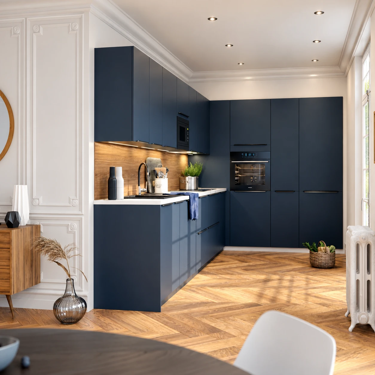 Cuisine d’inspiration avec un îlot central et des façades bleu profond