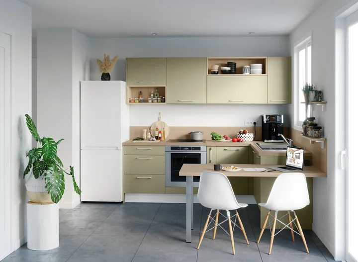 Cuisine Escale vert olive avec coin repas